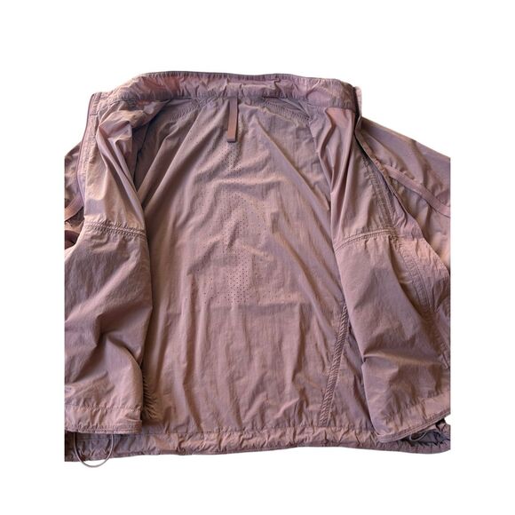 Lululemon Slip into the Moment Short Jacket size 8 Chalky Rose - Picture 14 of 15